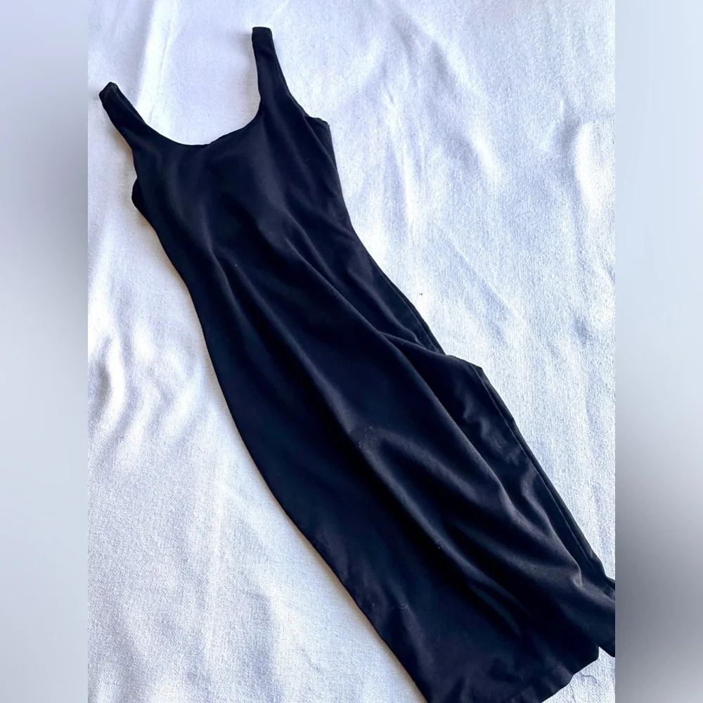 LUVALOT ‘Little Black Dress’ Scoop-Neck Midi Bodycon Dress | Women’s 2  NWOT - Picture 5 of 8